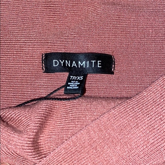 Pink off the shoulder fitted long sleeve - Picture 3 of 4